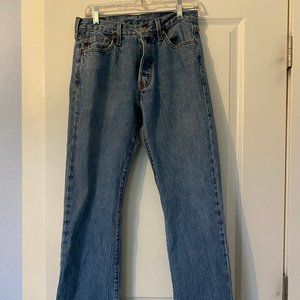 Levi's 501 Lightwash Button Up Jeans